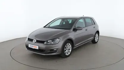 Gebraucht VW Golf VII LOUNGE 125 PS (91 kW) 2016 Grau Limousine