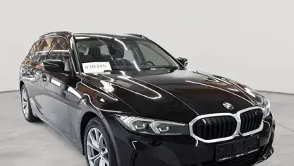 Gebraucht BMW 320 Sport Line 190 PS (139 kW) 2023 Schwarz uni Kombi