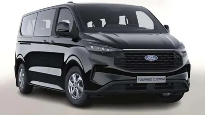 Gebraucht 2024 Ford Tourneo Trend Van / Kleinbus | 41.990 € (Fairer Preis)