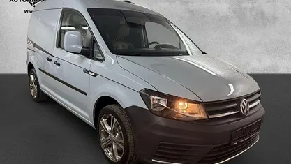 Usata VW Caddy 102 CV (75 kW) 2017 Grigio Monovolume