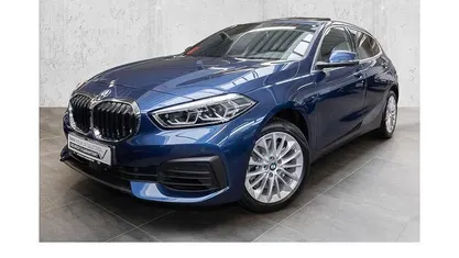 Gebraucht BMW 120 Advantage 178 PS (130 kW) 2024 Blau Kleinwagen