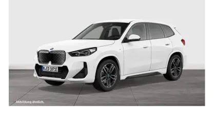 Gebraucht BMW iX1 M Sport 230 kW (313 PS) 2023 Weiß SUV