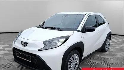 Gebraucht 2025 Toyota Aygo X Play SUV | 17.480 € (Fairer Preis)