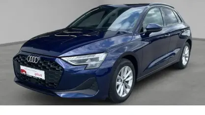 Gebraucht Audi A3 Comfort 150 PS (110 kW) 2025 Blau Limousine