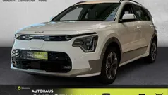Snow white pearl Neu 2025 Kia e-Niro Inspiration SUV | 37.990 € (Fairer Preis)