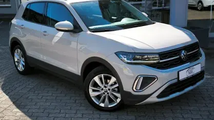 Usata VW T-Cross 116 CV (85 kW) 2025 Grigio SUV