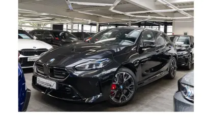 Gebraucht BMW M135 M Sport 300 PS (220 kW) 2025 Schwarz Kleinwagen