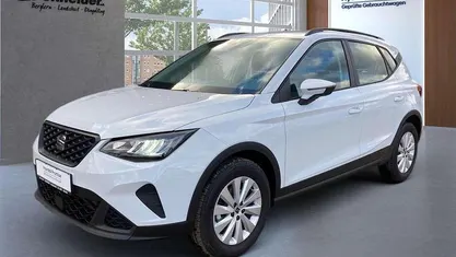 Gebraucht 2025 Seat Arona Style SUV | 22.490 € (Fairer Preis)