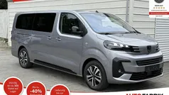 Artense grau Neu 2025 Peugeot Traveller Premium Van / Kleinbus | 45.990 € (Superpreis)