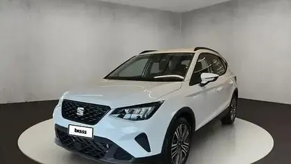 Nevada weiß metallic Gebraucht 2024 Seat Arona Style SUV | 20.950 € (Guter Preis)