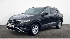 Gebraucht 2025 VW T-Roc Life SUV | 26.660 € (Guter Preis)