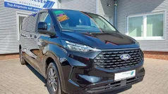 Gebraucht 2025 Ford Tourneo Titanium Van / Kleinbus | 52.900 € (Superpreis)