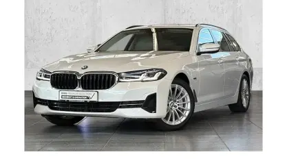Brugt BMW 530e Sport Line 292 HK (214 kW) 2023 Hvid Stationcar