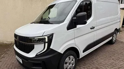 Gebraucht 2025 Renault Master Van / Kleinbus | 38.880 € (Fairer Preis)