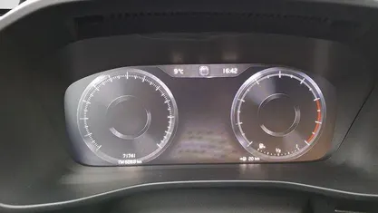 Gebraucht Volvo XC40 190 PS (139 kW) 2020 SUV