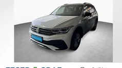 Oryxweiß perlmutteffekt Gebraucht 2024 VW Tiguan Allspace R-line SUV | 45.440 € (Fairer Preis)