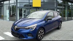 Gebraucht 2023 Renault Clio V Evolution Limousine | 16.850 € (Fairer Preis)