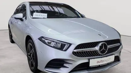 Iridiumsilber metallic Gebraucht 2022 Mercedes A250 AMG line Limousine | 24.690 € (Guter Preis)