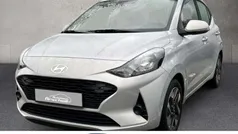 Grau Gebraucht 2024 Hyundai i10 Trend Kleinwagen | 15.990 € (Guter Preis)