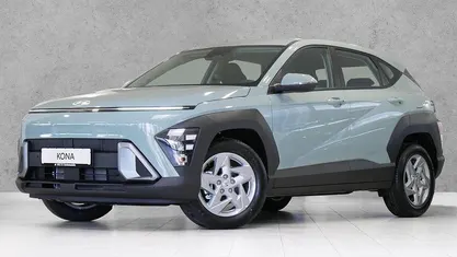 Neu Hyundai Kona Select 150 PS (110 kW) 2026 Mirage green SUV