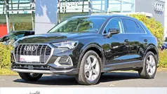 Schwarz Gebraucht 2025 Audi Q3 Ambiente SUV | 40.580 € (Fairer Preis)