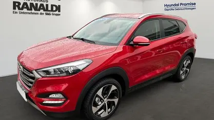 Gebraucht Hyundai Tucson Advantage 177 PS (130 kW) 2017 Met (rot SUV