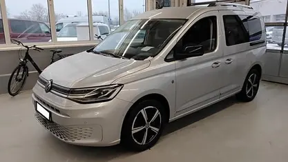 Begagnad VW Caddy Style 114 HK (83 kW) 2022 Silver Minibuss