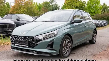 Neu Hyundai i20 Trend 90 PS (66 kW) 2026 Grün Kleinwagen