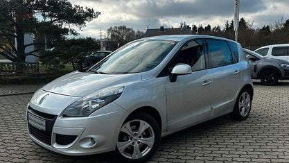 Używany Renault Scénic III Dynamique 106 KM (77 kW) 2010 Szary Sedan/Limuzyna
