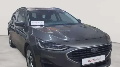 Gebraucht Ford Focus Cool & Connect 120 PS (88 kW) 2022 Magnetic metallic Kombi