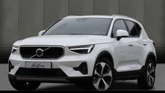 707 crystal white Gebraucht 2024 Volvo XC40 Core SUV | 35.890 € (Guter Preis)