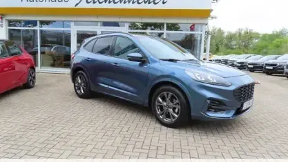 Gebraucht Ford Kuga ST-Line X 150 PS (110 kW) 2023 Blau SUV