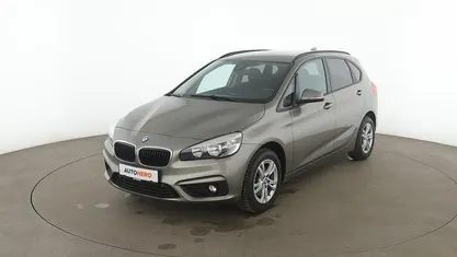 Silber Gebraucht 2017 BMW 220 Active Tourer Advantage Van / Kleinbus | 16.240 € (Superpreis)