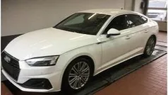 Weiss Gebraucht 2022 Audi A5 Sportback Business Kleinwagen | 29.912 € (Guter Preis)