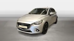 Gebraucht 2017 Mazda 2 Sports-Line Limousine | 12.717 € (Fairer Preis)