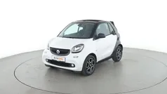 Weiß Gebraucht 2016 Smart ForTwo Cabrio Basis Cabrio | 10.710 € (Fairer Preis)