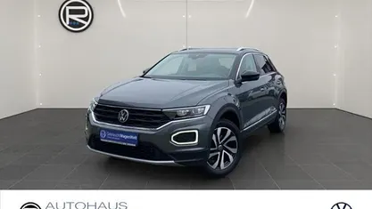 Grau Gebraucht 2021 VW T-Roc Active SUV | 24.980 € (Fairer Preis)
