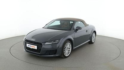 Używany Audi TT Roadster 180 KM (132 kW) 2016 Szary Kabriolet