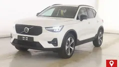 Crystal white / Gebraucht 2024 Volvo XC40 Ultra SUV | 39.400 € (Fairer Preis)