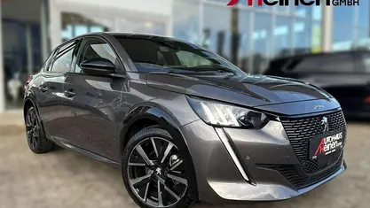 Grau Gebraucht 2023 Peugeot 208 GTi Kleinwagen | 16.490 € (Fairer Preis)