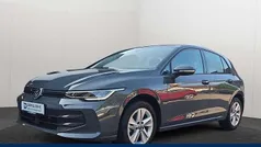 Gebraucht 2024 VW Golf VIII Life Limousine | 22.990 € (Fairer Preis)
