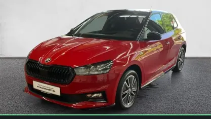 Gebraucht Skoda Fabia Monte Carlo 110 PS (80 kW) 2023 Velvetrot metallic Kleinwagen