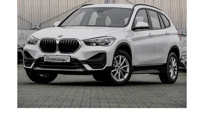 Weiß Gebraucht 2021 BMW X1 Advantage SUV | 23.990 € (Fairer Preis)