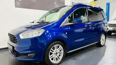 Blau Gebraucht 2015 Ford Tourneo Courier Titanium Van / Kleinbus | 8.000 € (Fairer Preis)