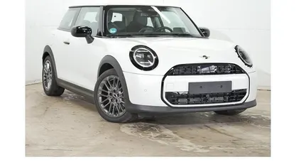 Gebraucht Mini Cooper 156 PS (114 kW) 2024 Kleinwagen