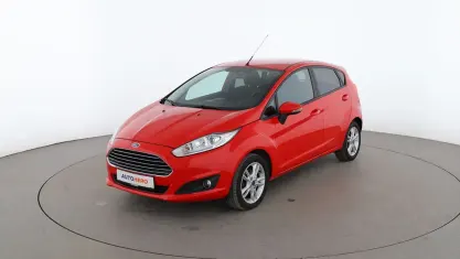 Gebraucht Ford Fiesta Trend 101 PS (74 kW) 2015 Rot Kleinwagen