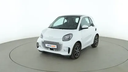 Gebraucht Smart ForTwo Coupé Passion 60 kW (82 PS) 2023 Weiß Kleinwagen