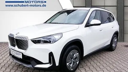 Gebraucht 2025 BMW iX1 Comfort Edition SUV | 47.900 € (Superpreis)