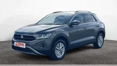 Gebraucht 2024 VW T-Roc Life SUV | 28.445 € (Fairer Preis)