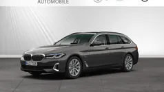 Sophistograu brillanteffekt metallic Gebraucht 2022 BMW 530e Luxury Line Kombi | 37.390 € (Guter Preis)